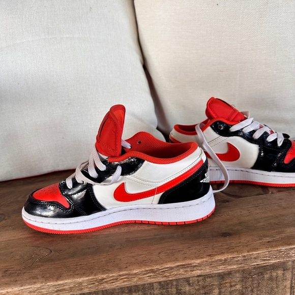 Air Jordan 1 low - Picture 2 of 15